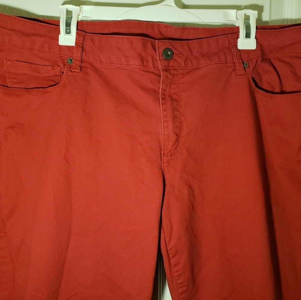 ♥️ LIZ CLAIBORNE RELAXED FIT RED JEANS SIZE 18T 37 W 32 L ♥️ - Picture 6 of 11